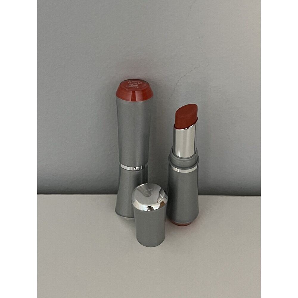 Pack of 2 - Covergirl Incrediful Lip Color Lipstick Vintage Ruby